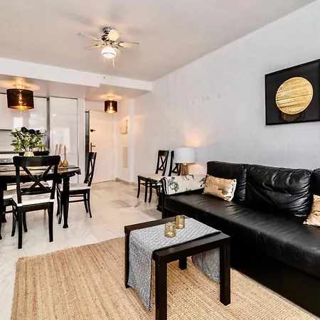 Lovely 3-bedroom 350 M Walk To The Lejlighed *